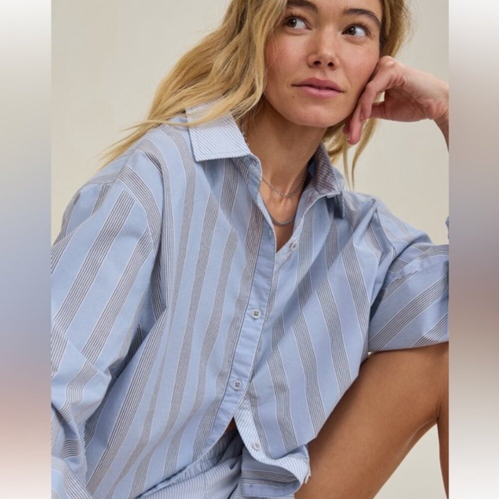 AERIE good day button down shirt (M)